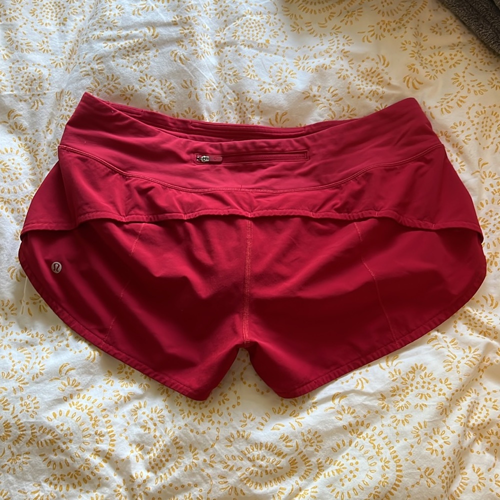 Lululemon Speed Up Low-Rise Lined Short 2.5" size:10 color:red - Picture 2 of 6